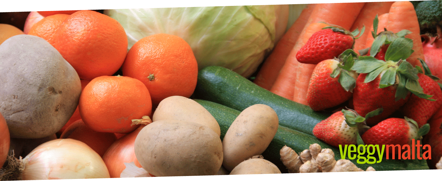 farmers-deli-fresh-organic-fruit-and-vegetables-malta-natural-strawberries