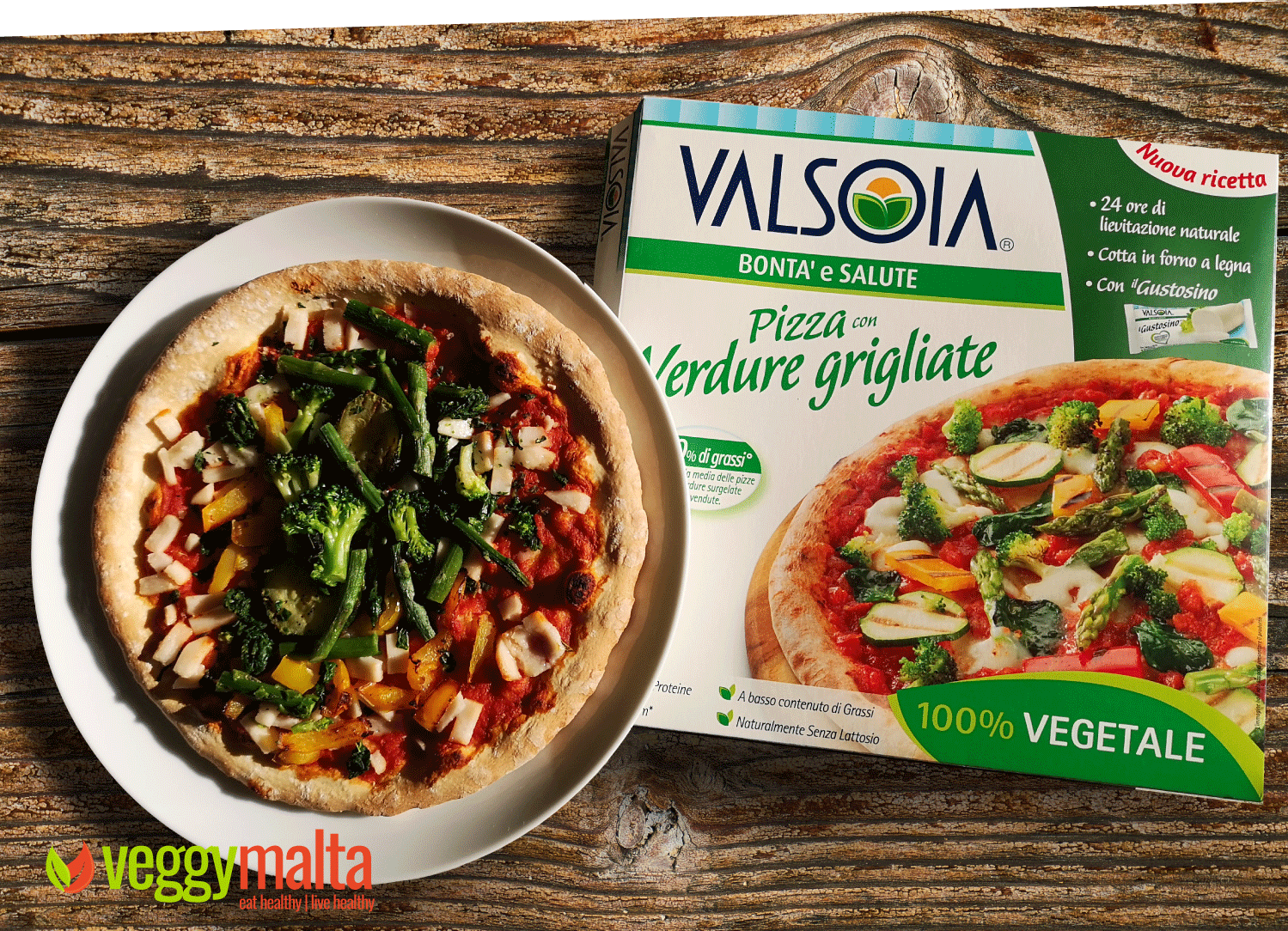 valsoia-pizza-verdure-grilliate-on-wood
