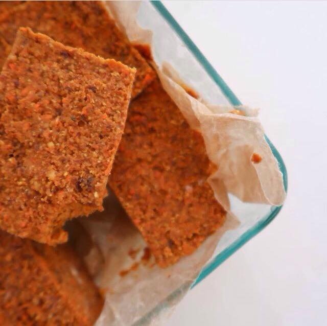 raw vegan carrot cake