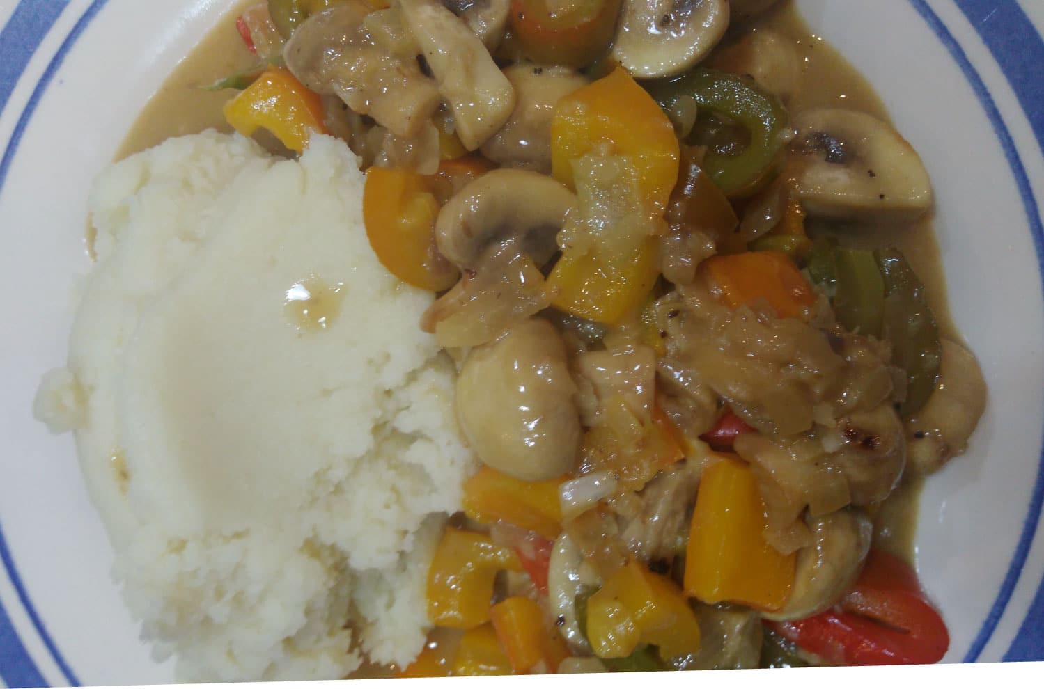 Mushroom and Pepper Stroganoff - Quick Healthy Meals - Veggy Malta