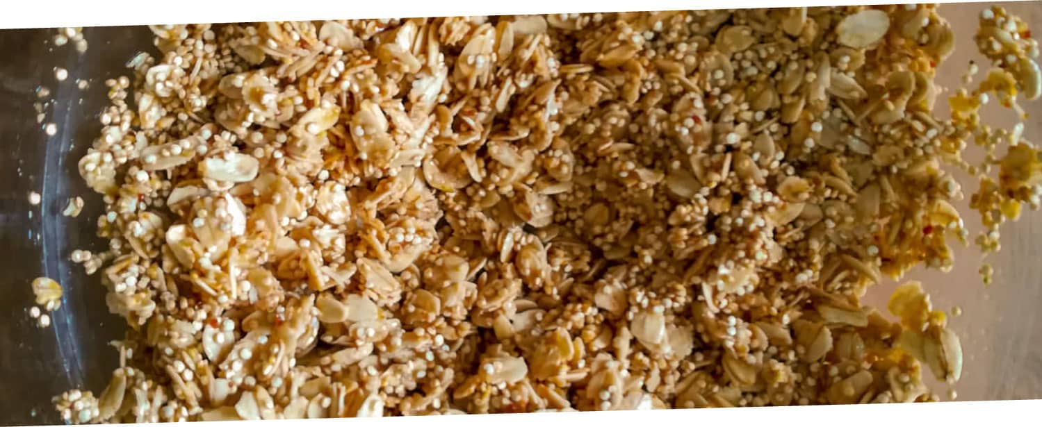 ramona-debono-Crunchy-Quinoa-Granola-mix-done