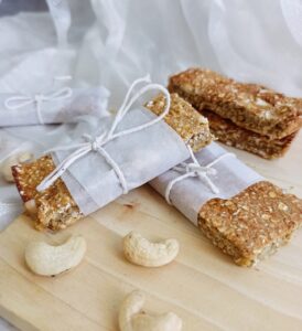 Cashew apricot protein bars