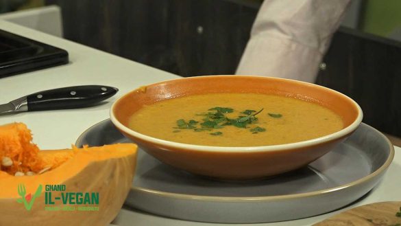 Vegan-pumpkin-soup-recipe