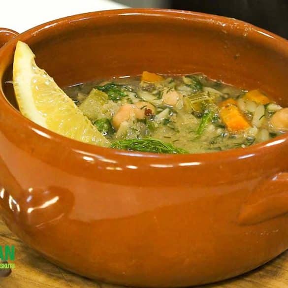Vegan-Greek-Avgolemono-Soup